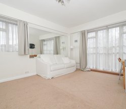 19, 65 Courtfield Gardens, SW5