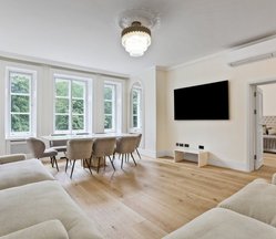 12A Albert Hall Mansions, SW7