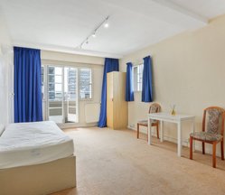 84 Broadwalk Court, 79 Palace Gardens Terrace, W8