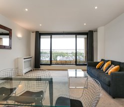 664 Point West, SW7