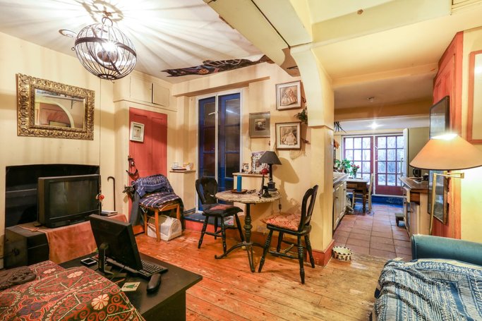 Abingdon Road Kensington W8 Property for Sale Chelsea | Lettings Agents ...