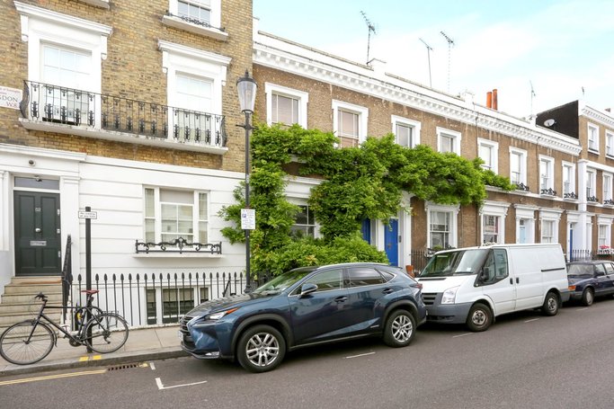 Abingdon Road Kensington W8 Property for Sale Chelsea | Lettings Agents ...