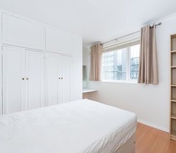 21, 85 Westbourne Terrace, W2