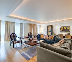 1.3, 10 Lancelot Place, SW7