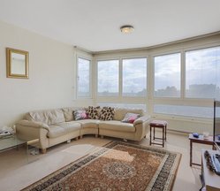 24 Castleacre, 15 Hyde Park Crescent, W2