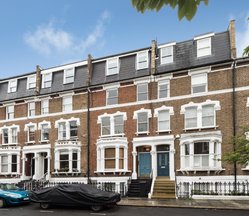 First Floor Flat, 11 Fielding Road, W14